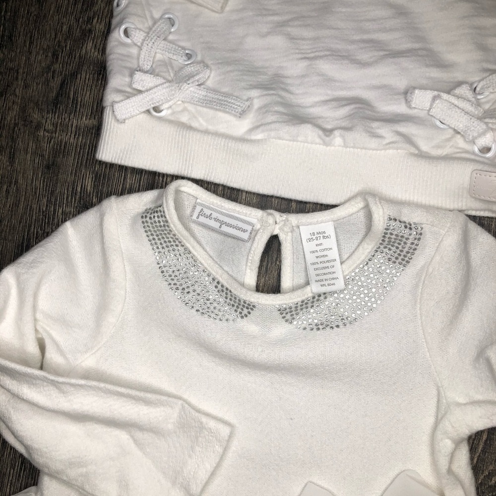 Beautiful lot of toddler girl white sweaters - Picture 7 of 7
